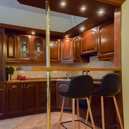 Shortstaypoland Bialobrzeska *