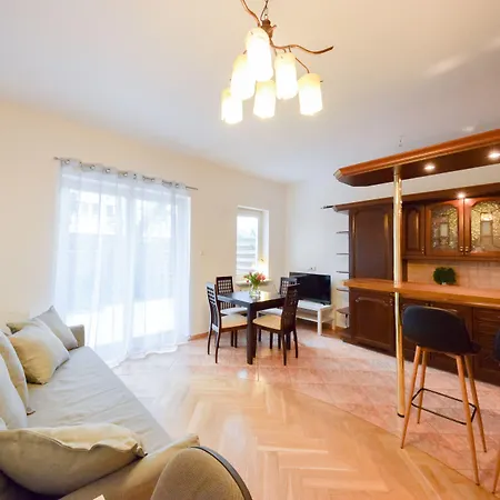 Shortstaypoland Bialobrzeska